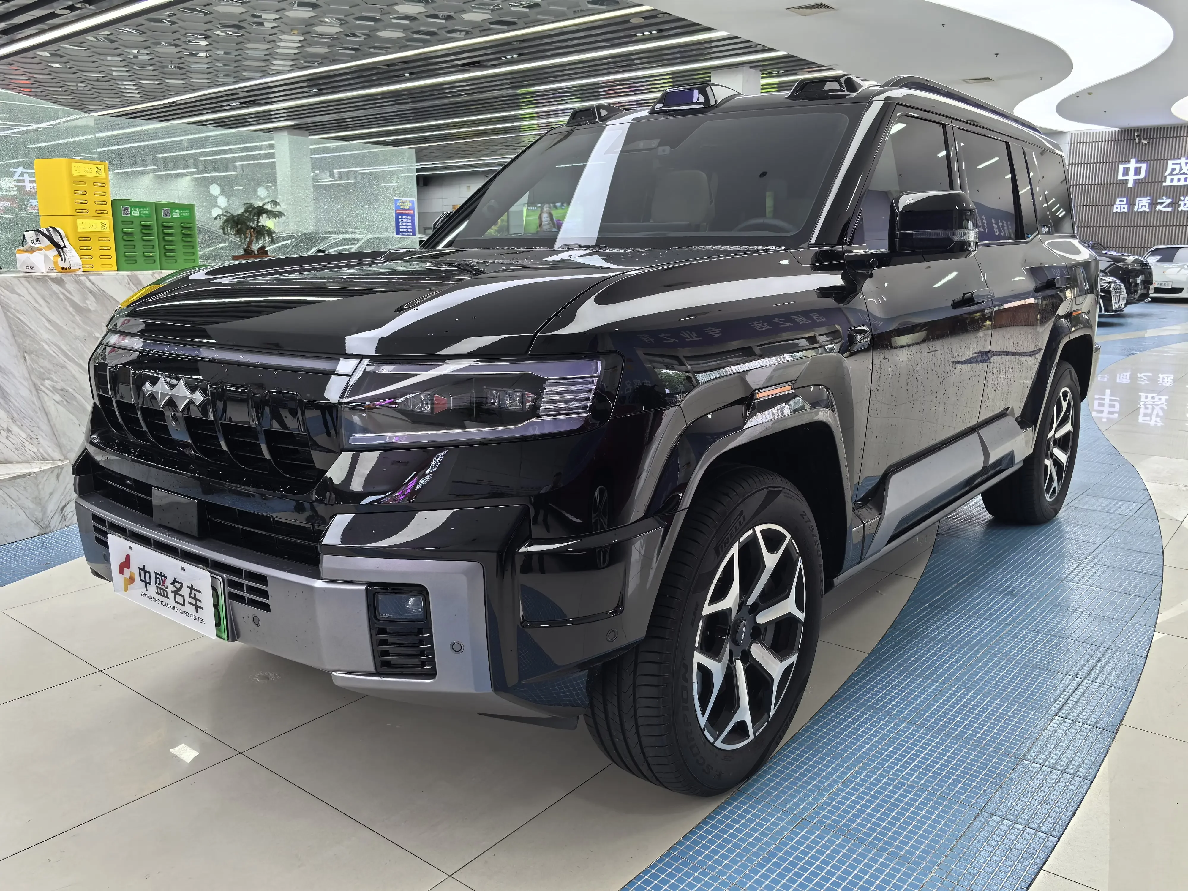 BYD Leopard Leopard 8  из Китая