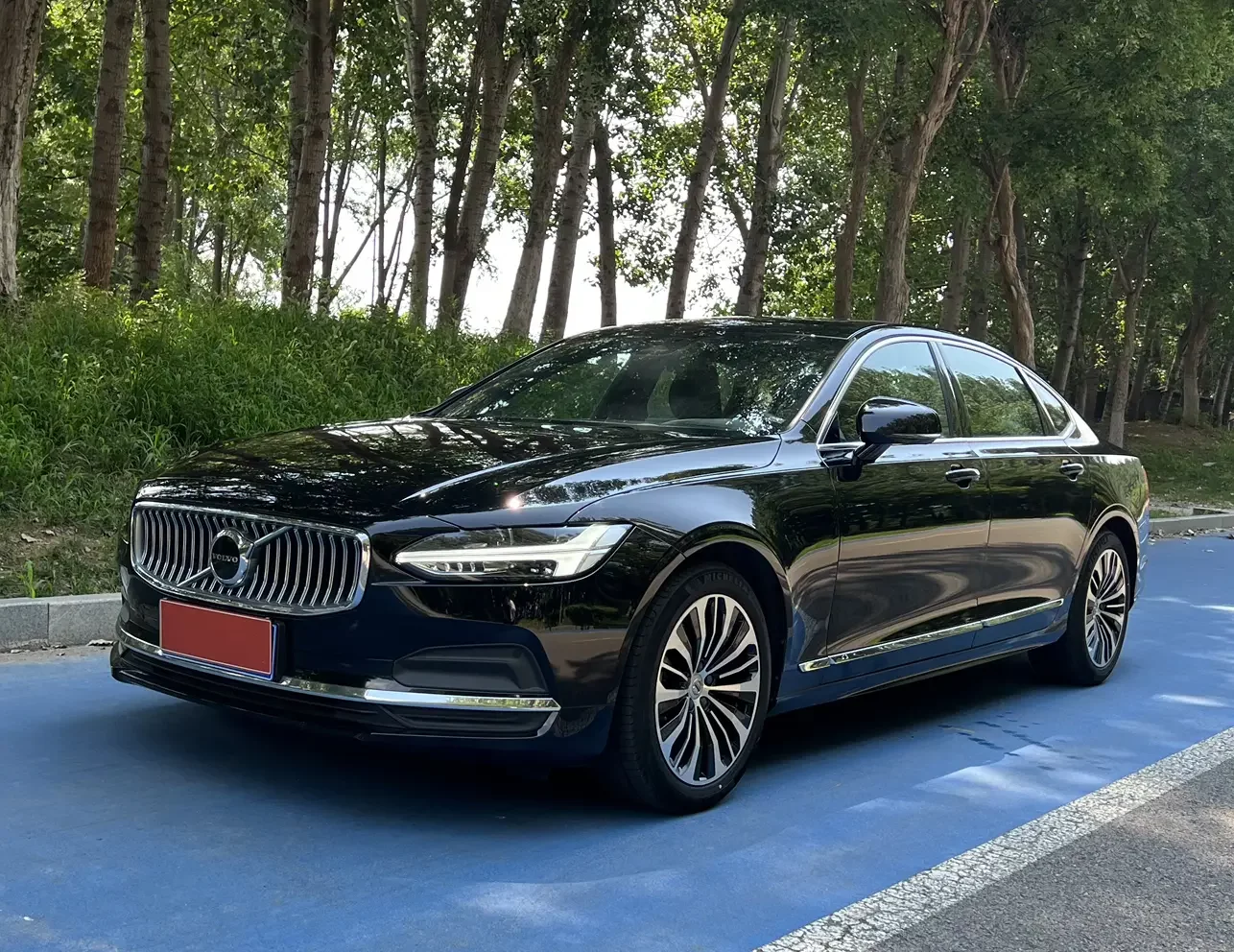 Volvo S90