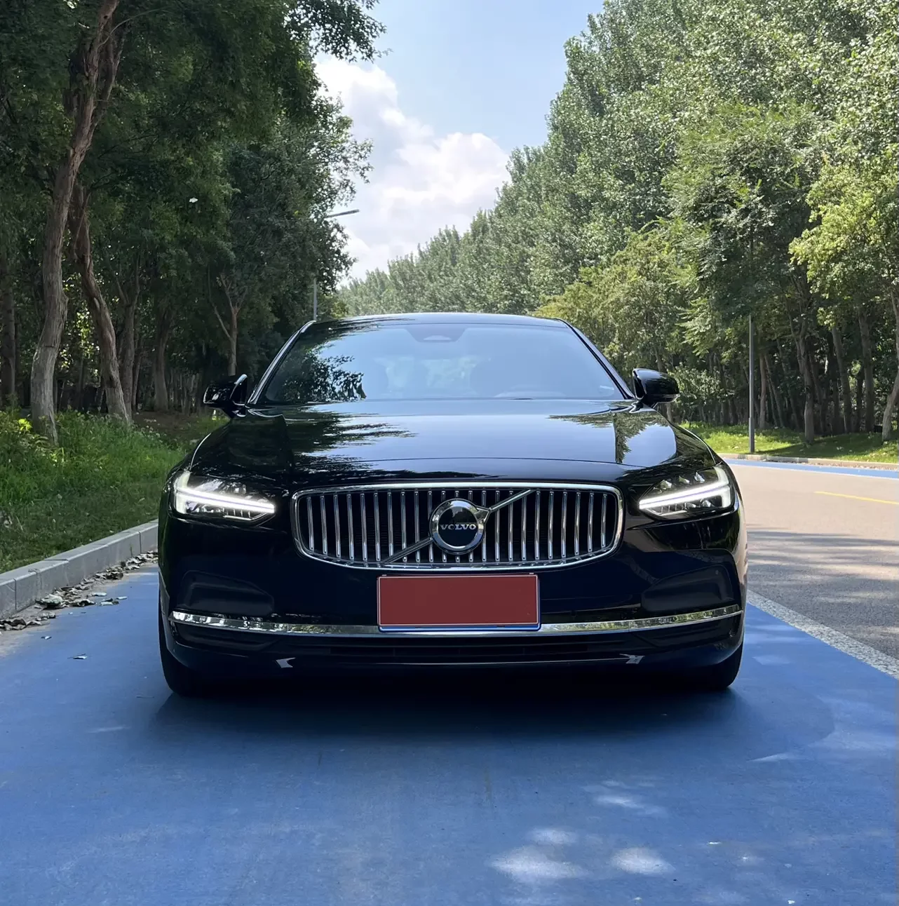 Volvo S90