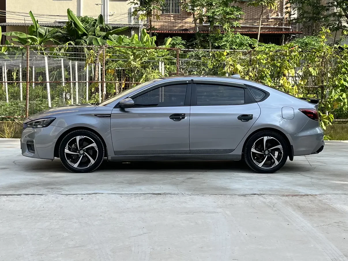 MG 6
