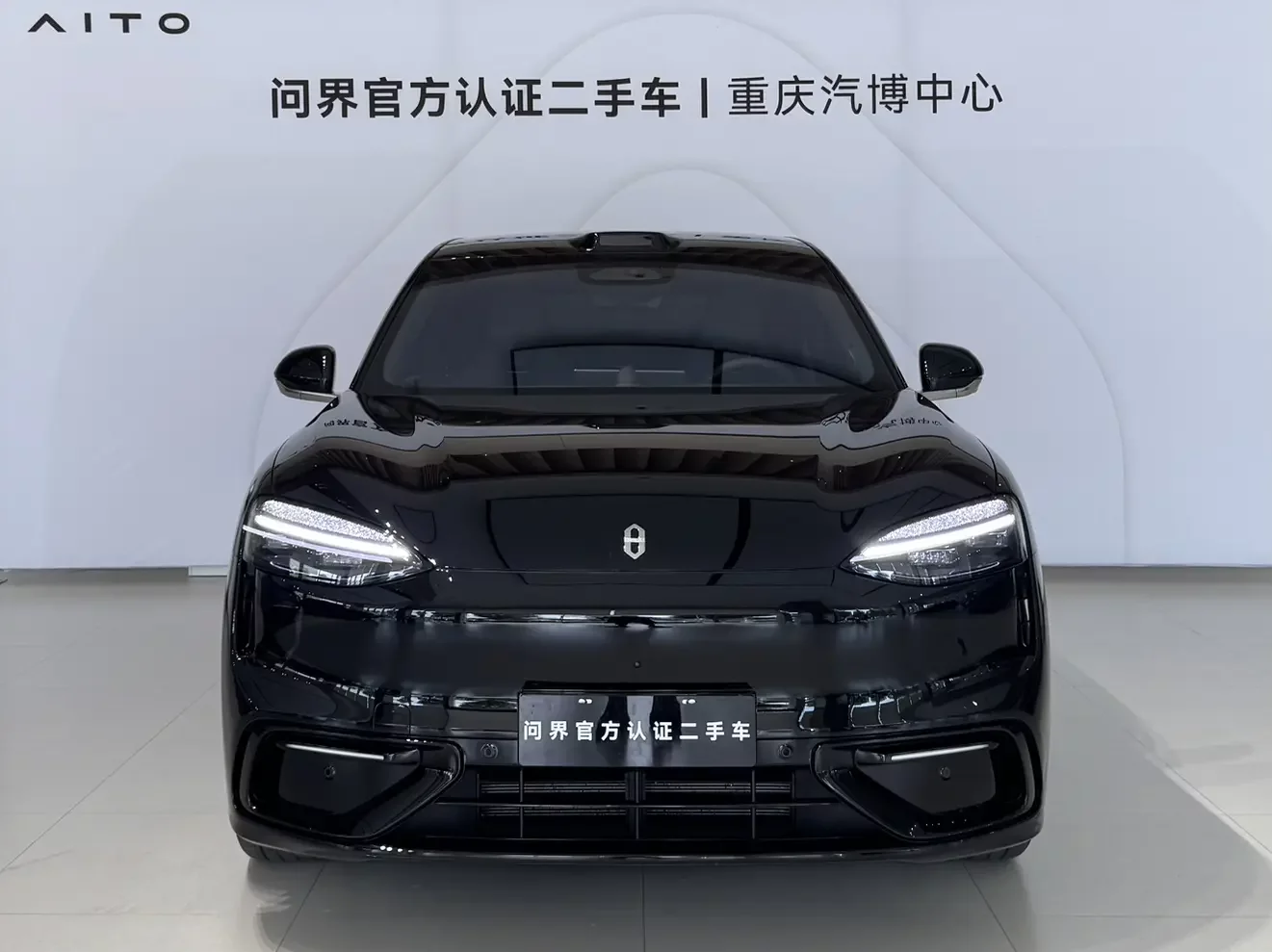 AITO Questioning the World M6  из Китая