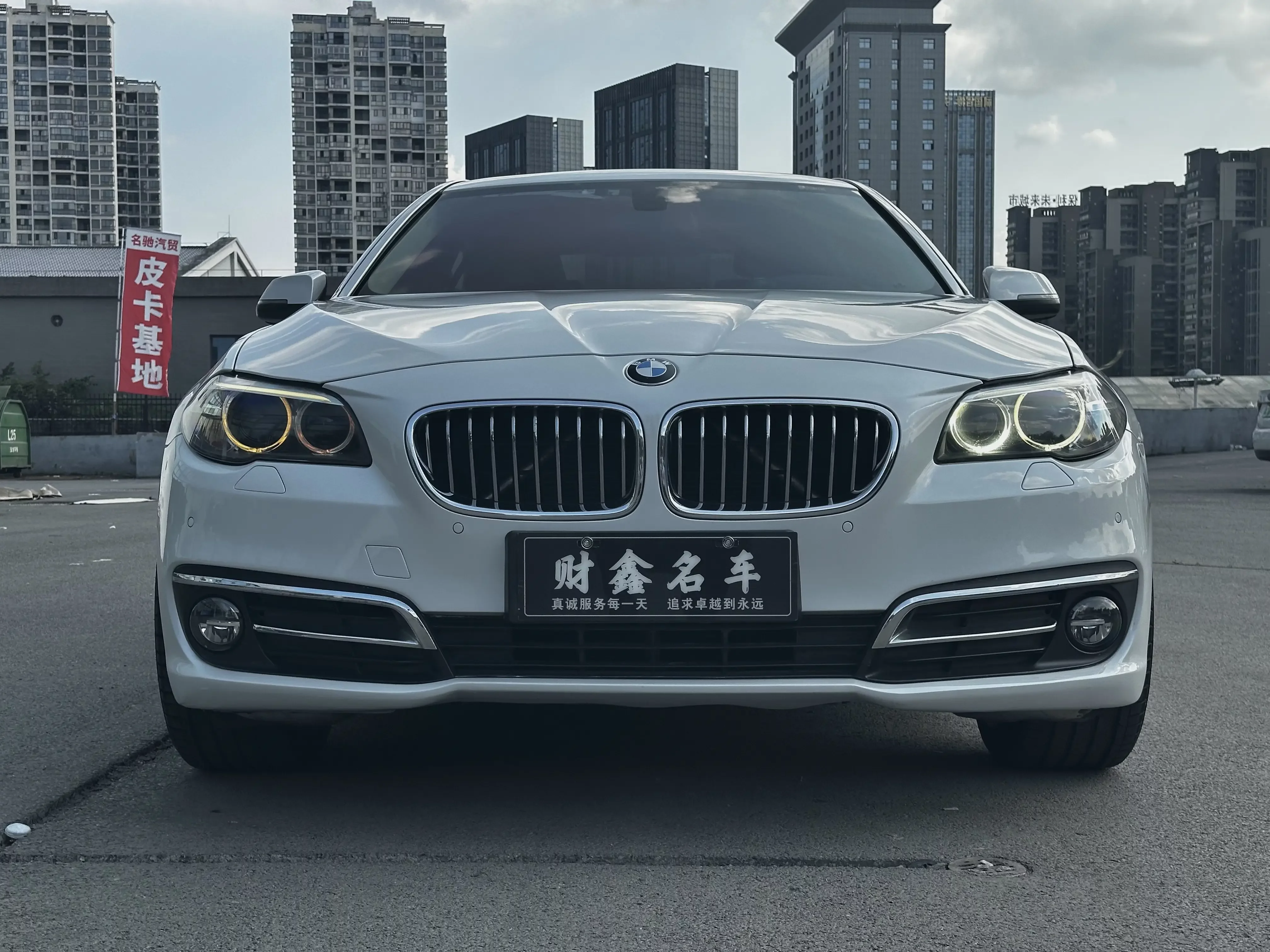 BMW 5 Series  из Китая