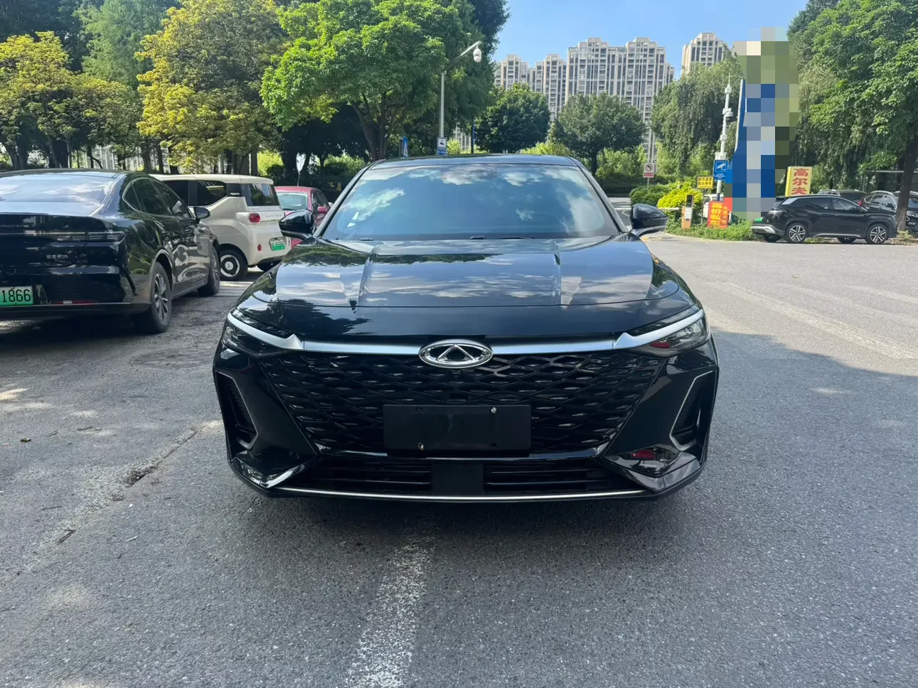 Chery Arrizo 8