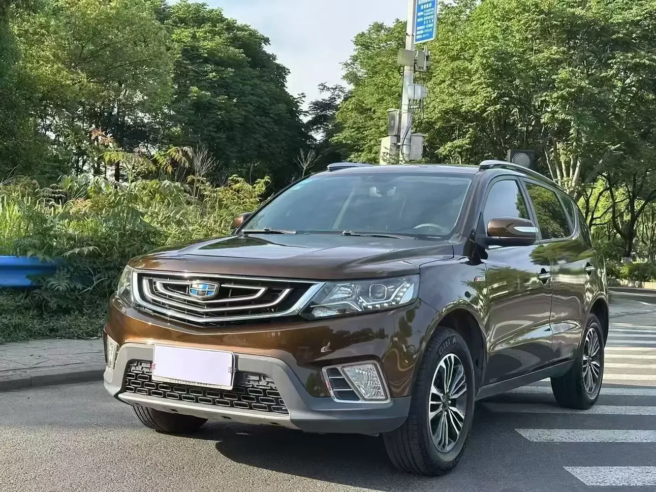 Geely Vision X6
