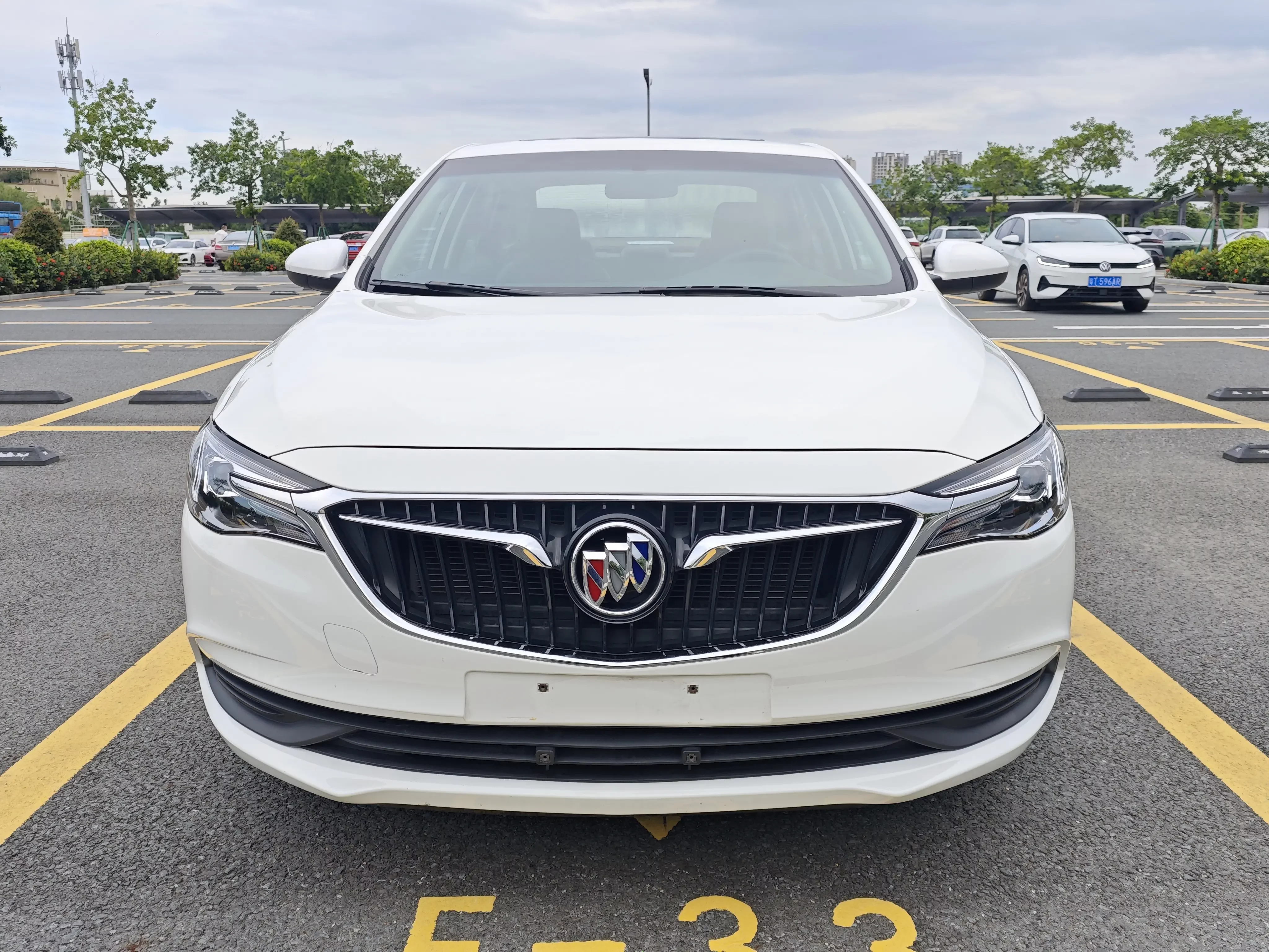 Buick Yinglang