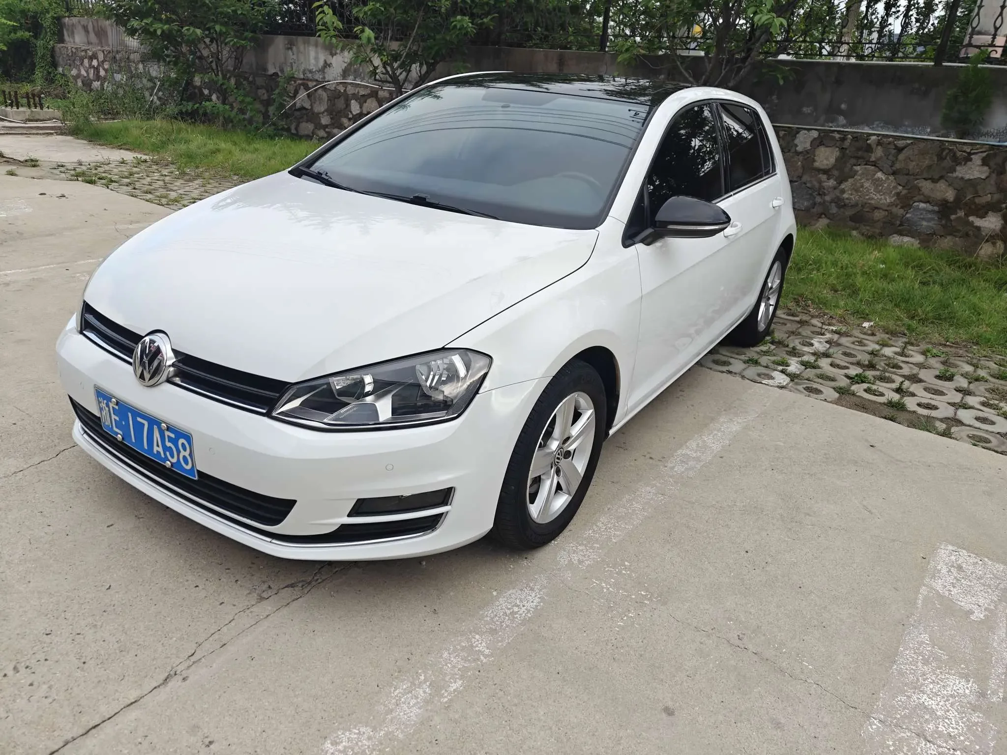 Volkswagen golf