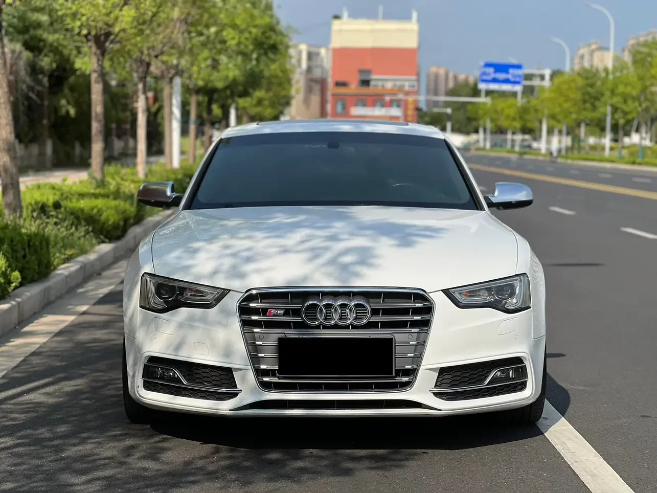 Audi S5  из Китая