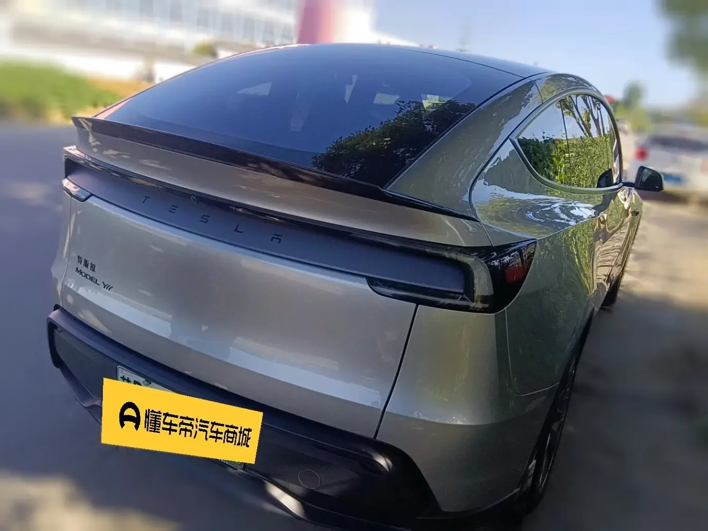Tesla Model YL