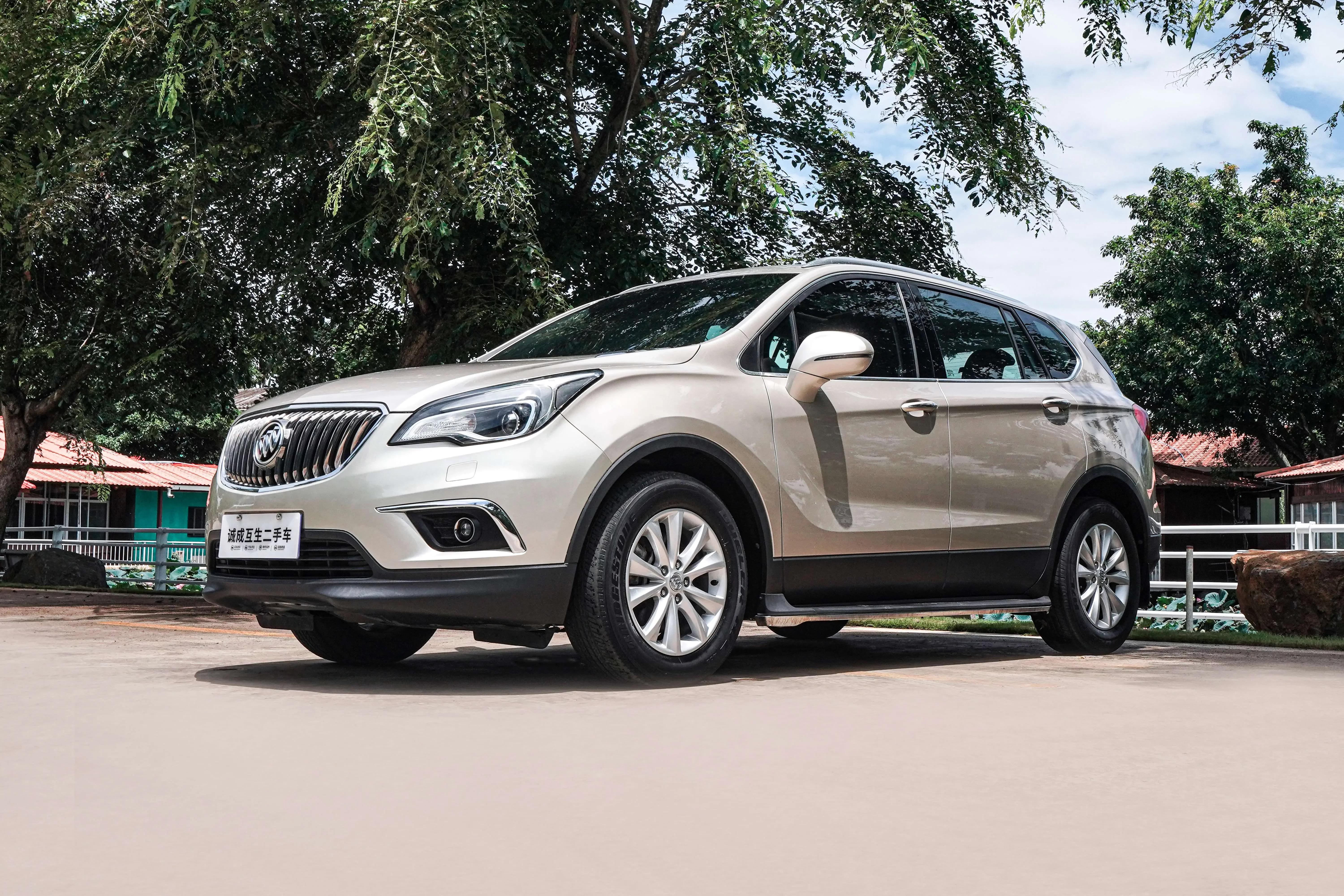 Buick Envision  из Китая