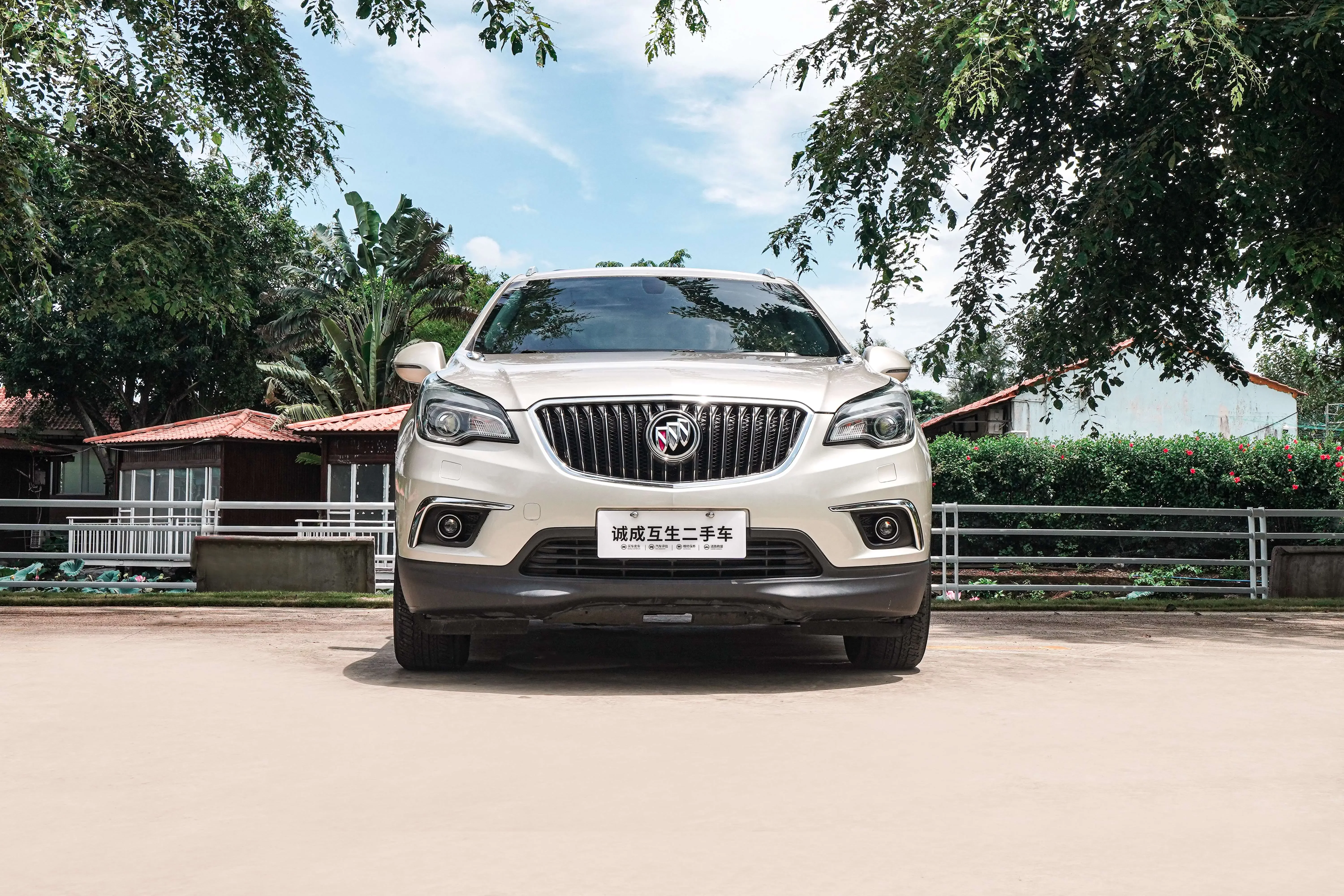 Buick Envision  из Китая