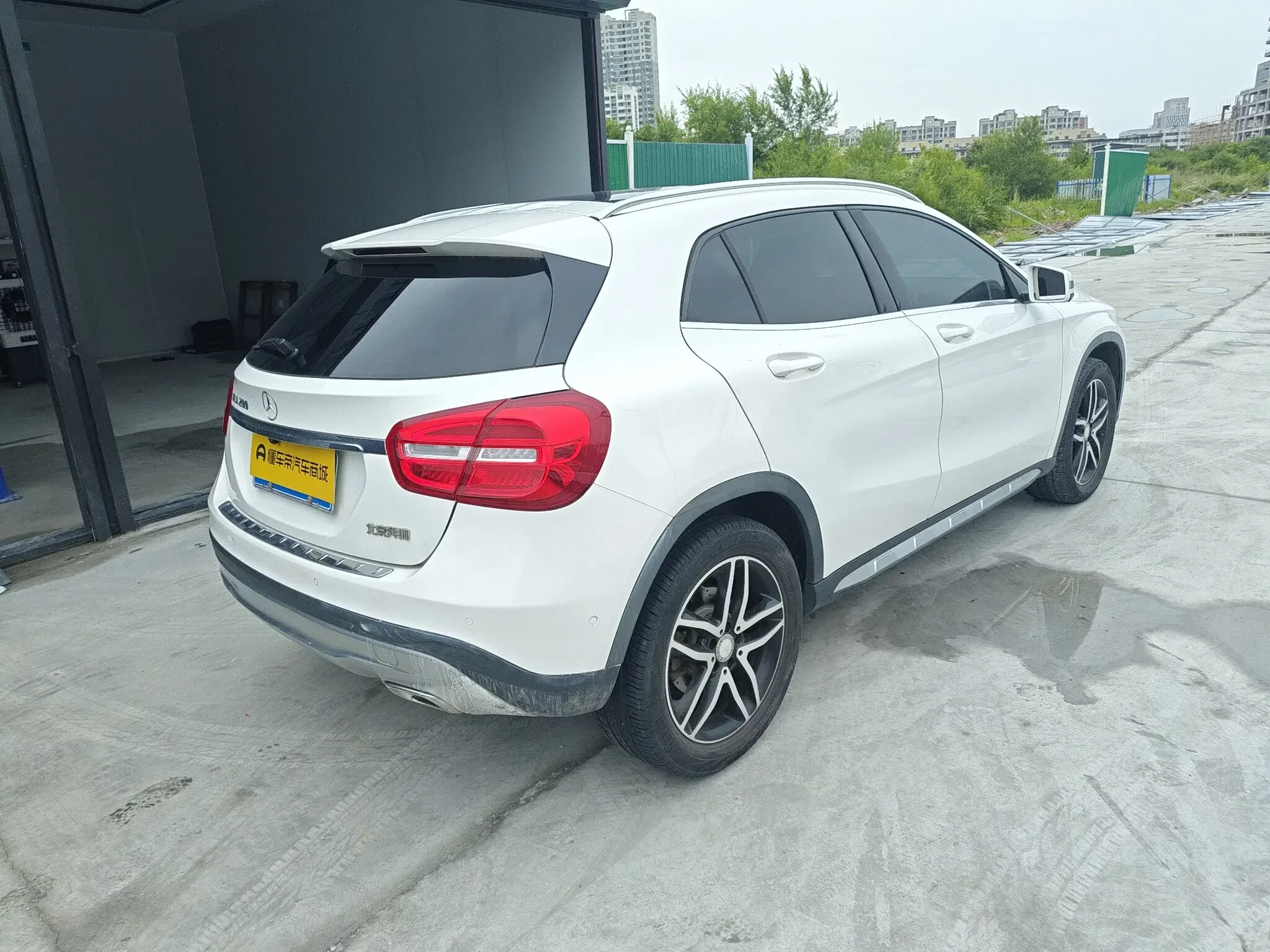 Mercedes-Benz GLA