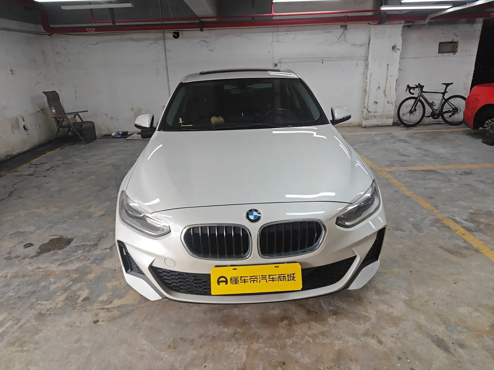BMW 1 Series  из Китая