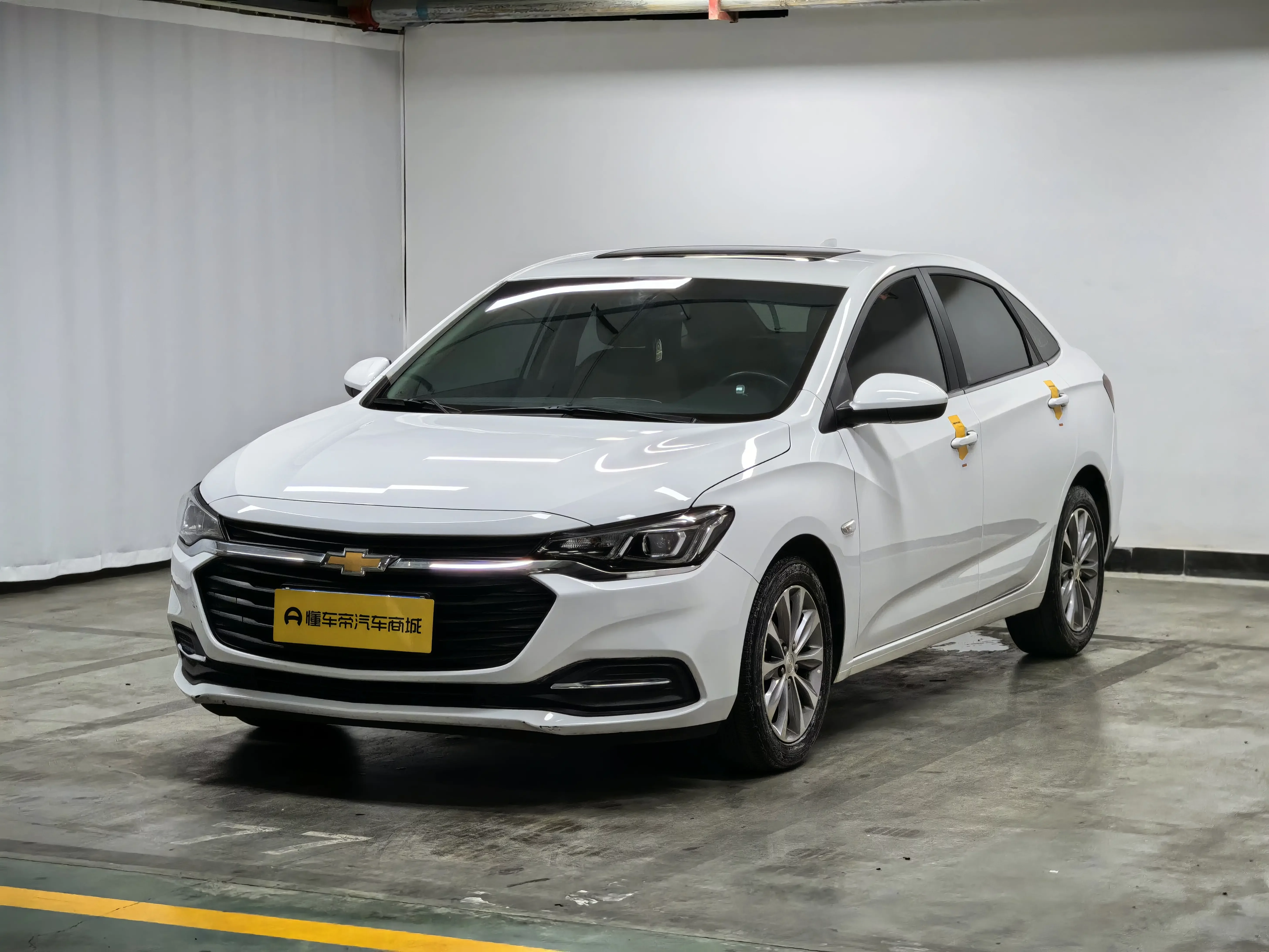 Chevrolet Monza (Cruze)  из Китая