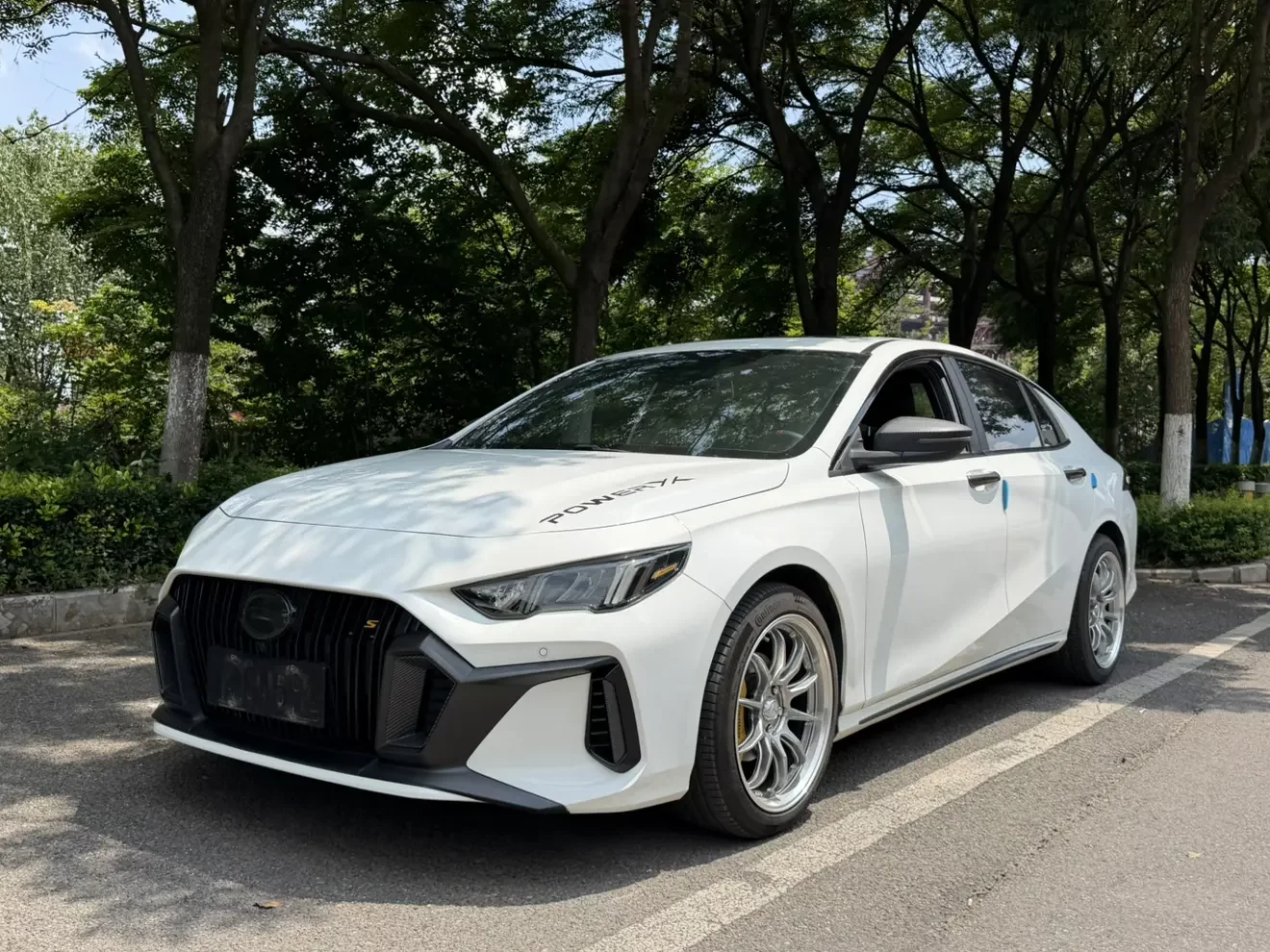 GAC Trumpchi Empow  из Китая