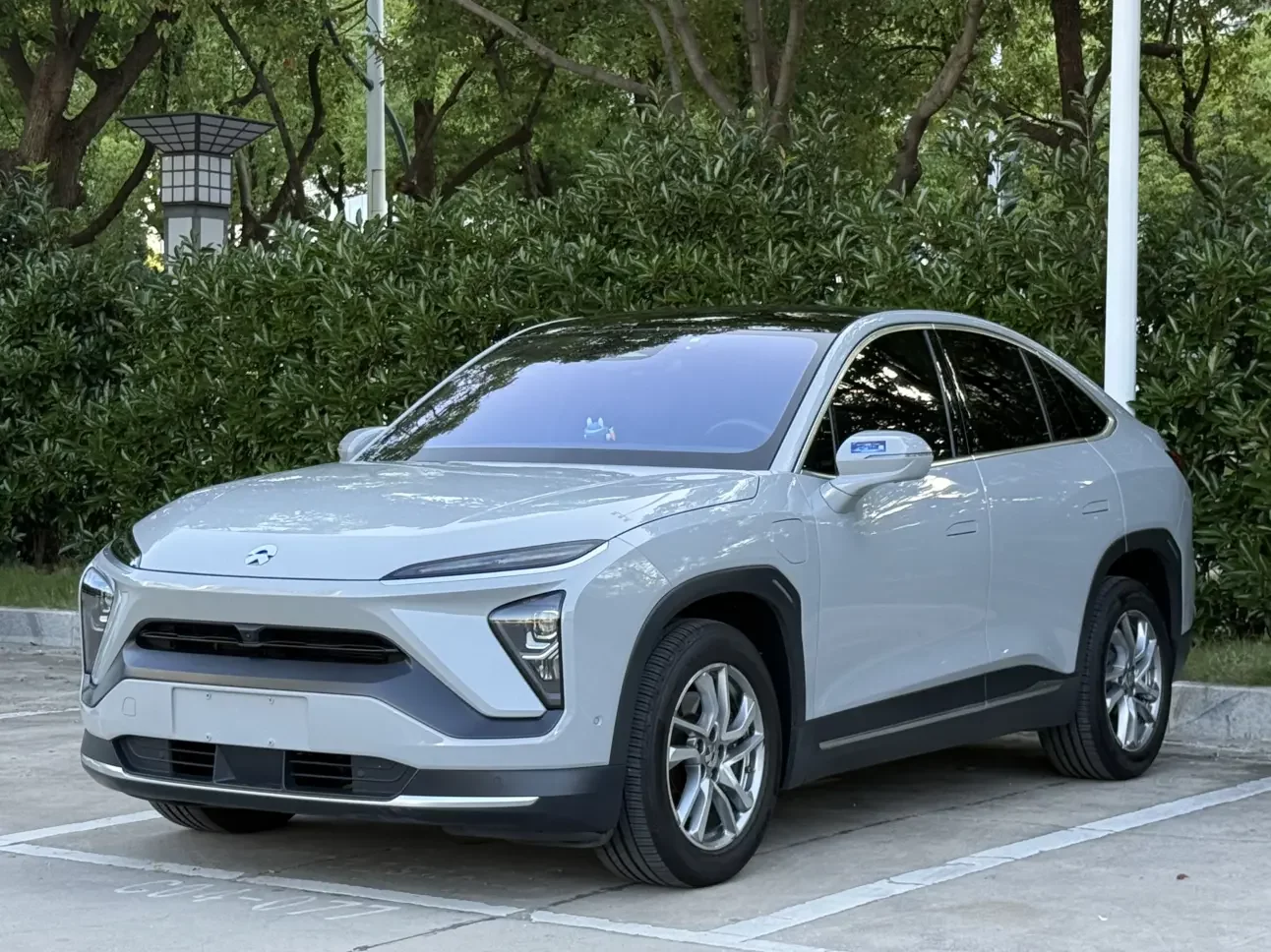 NIO EC6