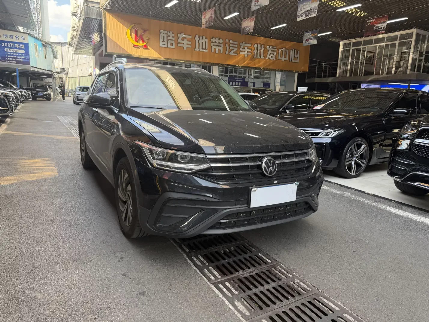 Volkswagen Tiguan L