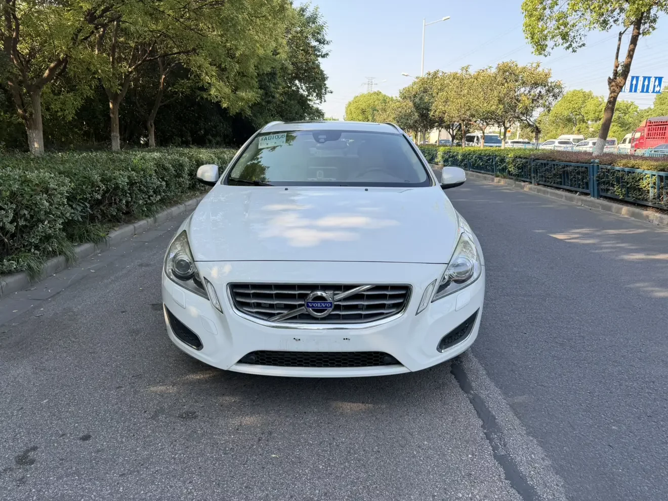 Volvo V60  из Китая