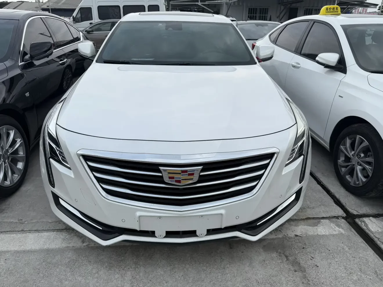 Cadillac CT6  из Китая