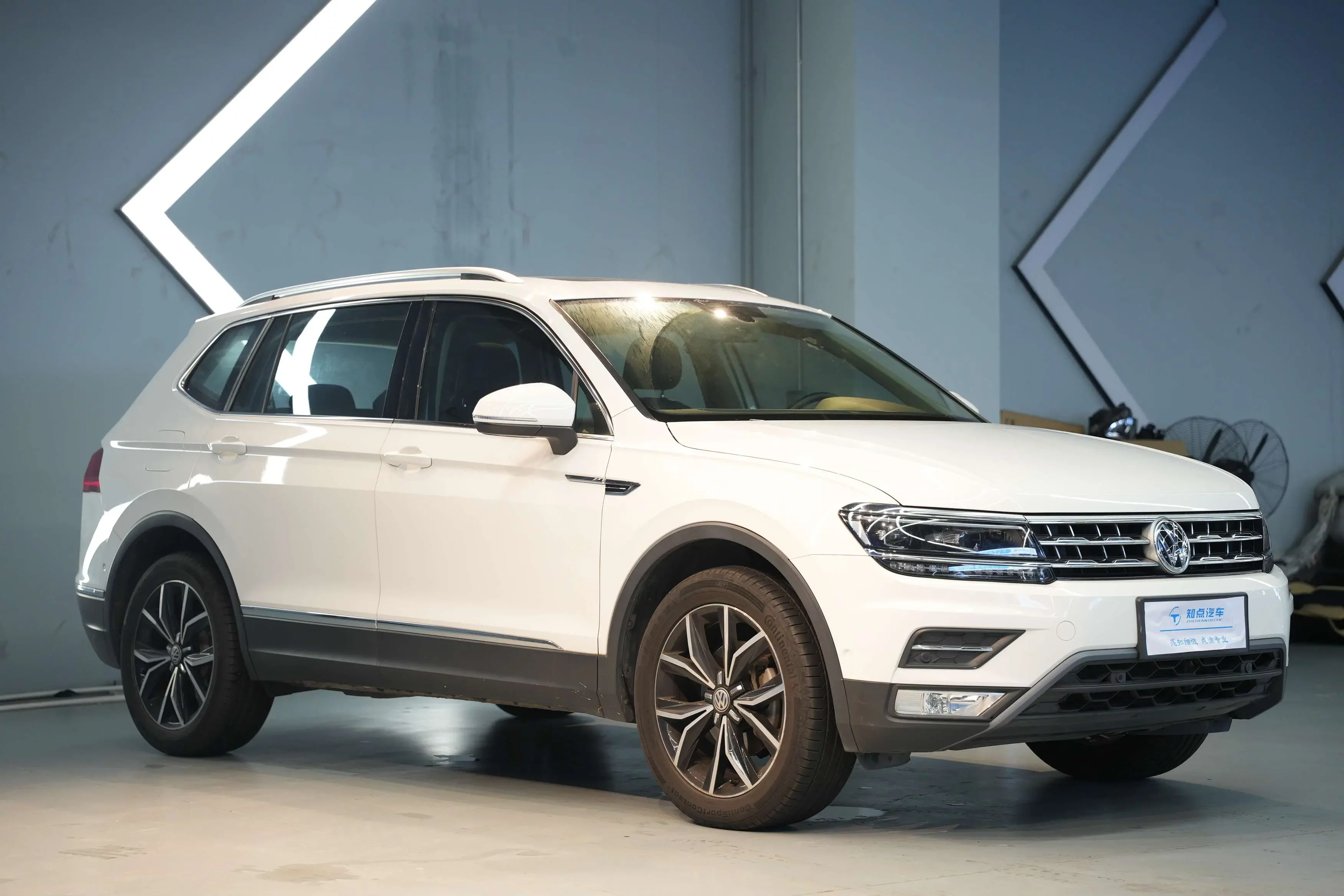 Volkswagen Tiguan L