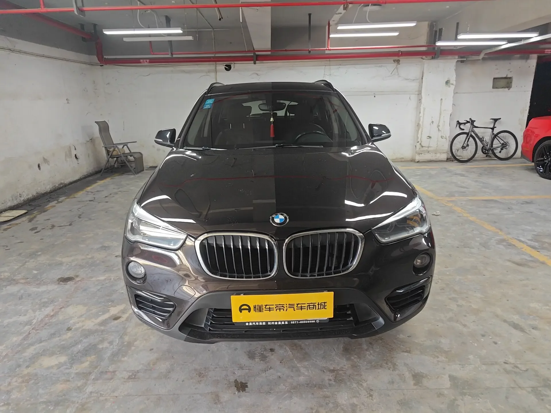BMW X1  из Китая