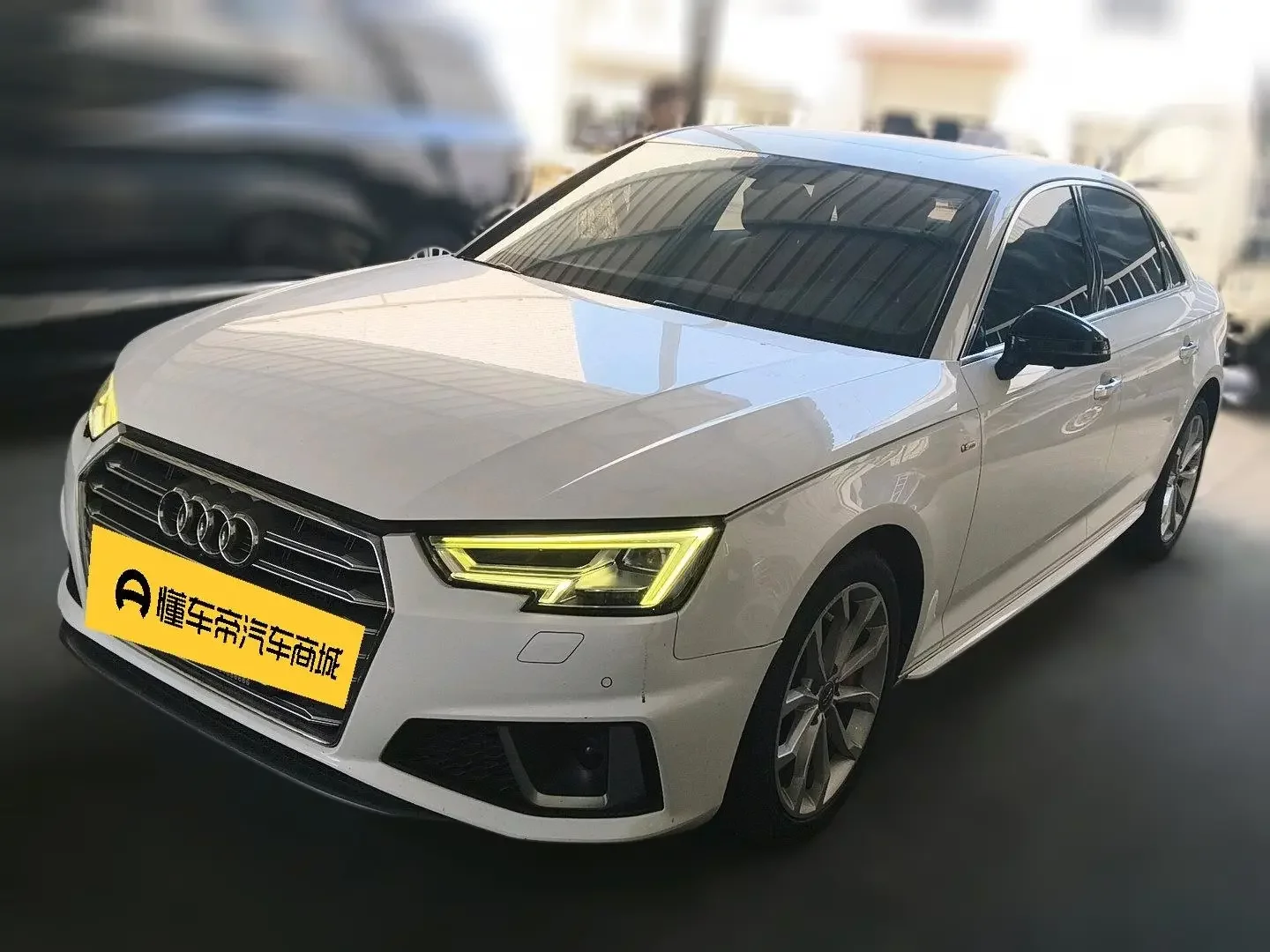 Audi A4L  из Китая