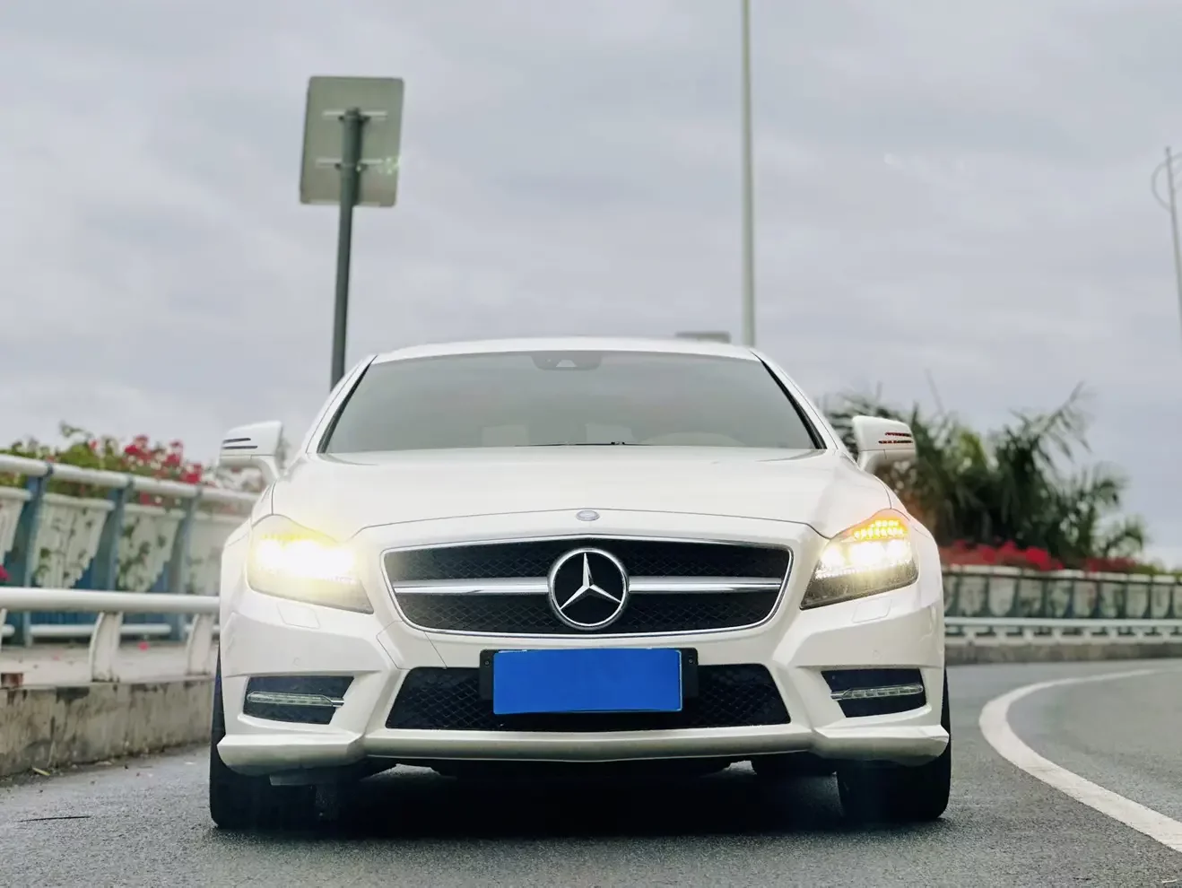 Mercedes-Benz CLS  из Китая
