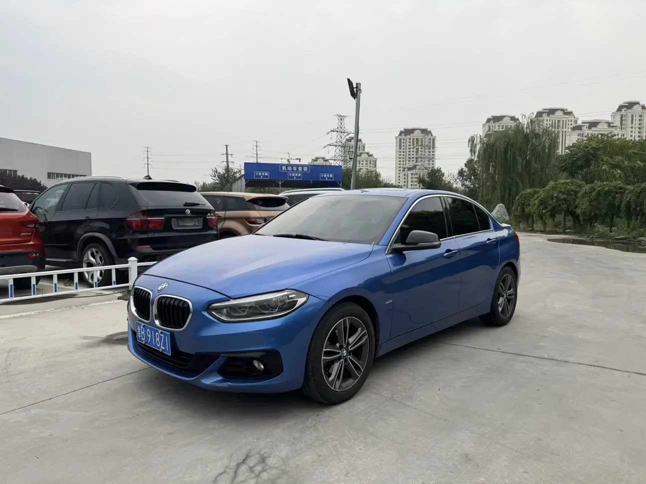 BMW 1 Series  из Китая