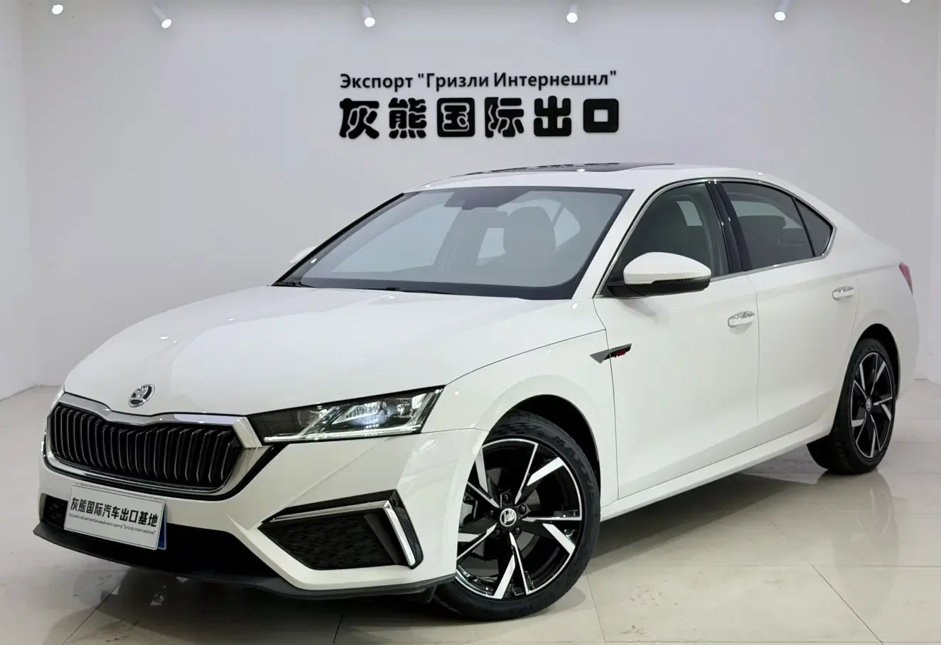 Skoda Octavia  из Китая