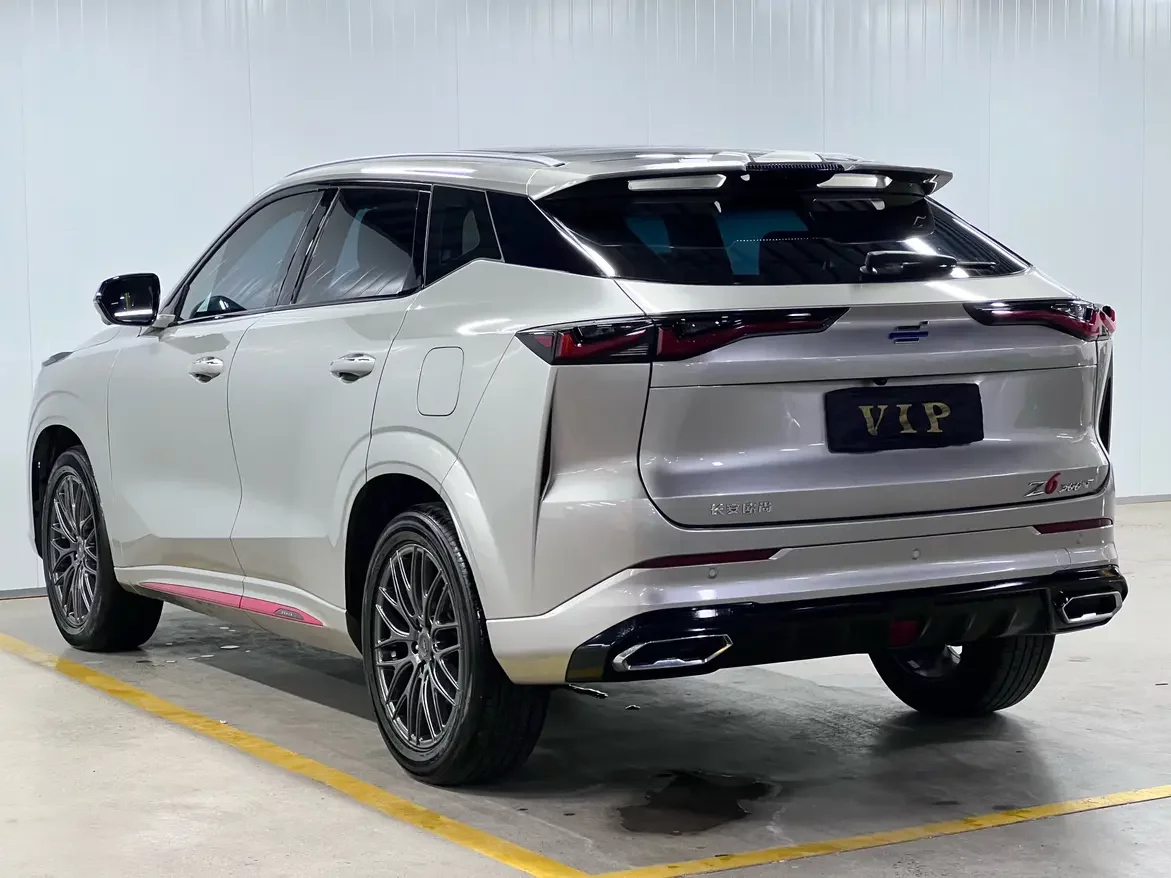 Oshan Changan Auchan Z6