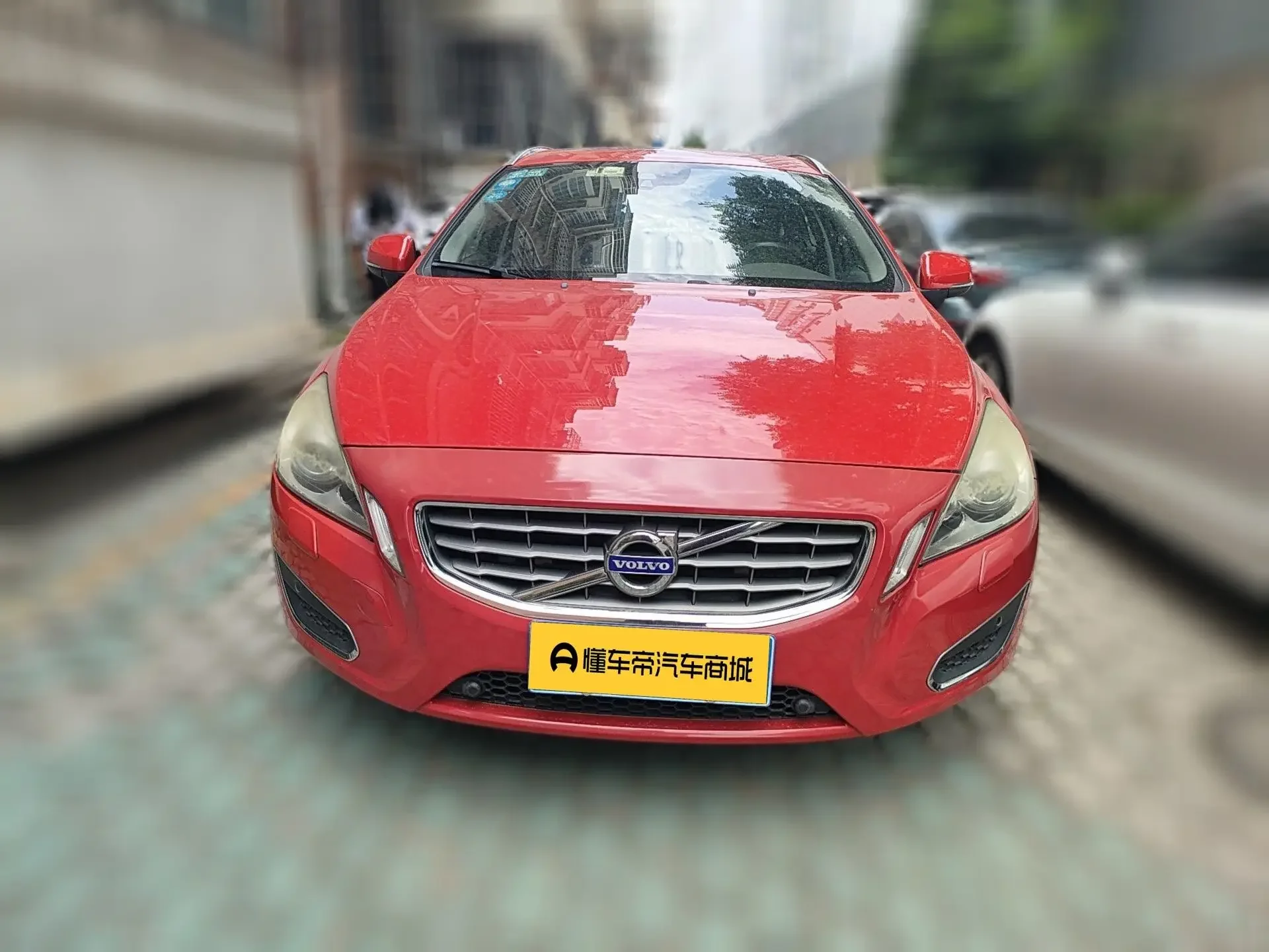 Volvo V60  из Китая