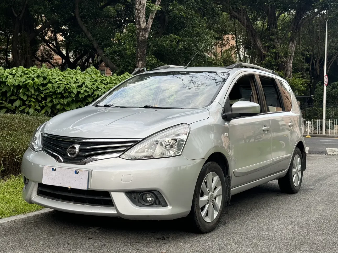 Nissan Li Wei