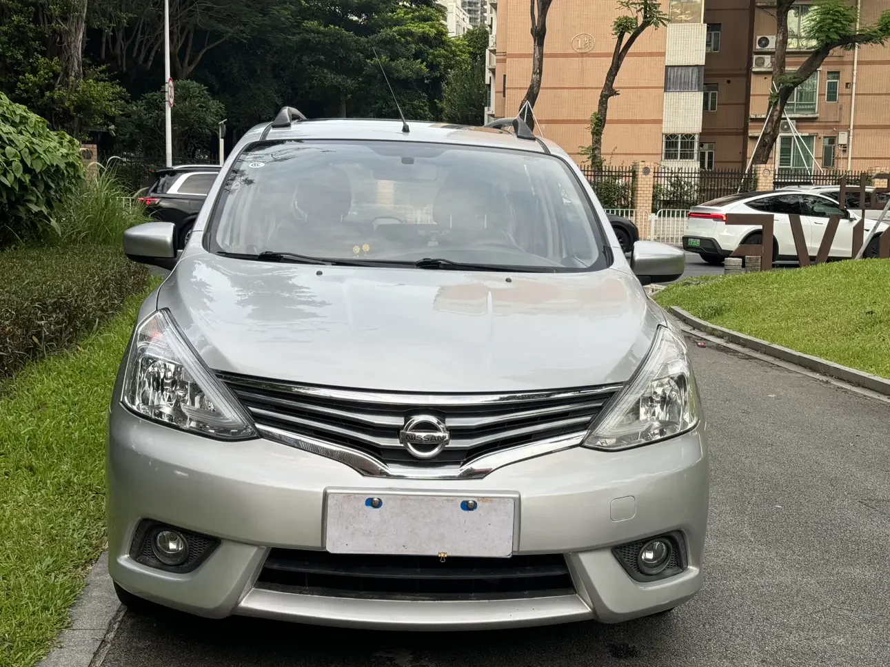 Nissan Li Wei
