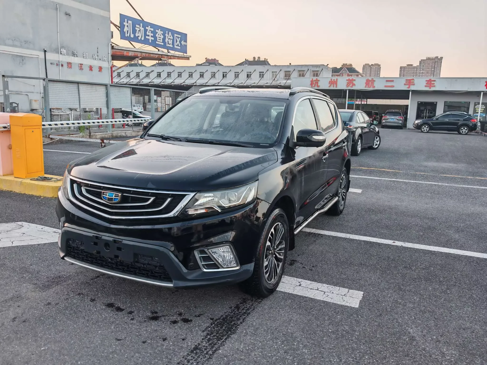 Geely Vision X6  из Китая