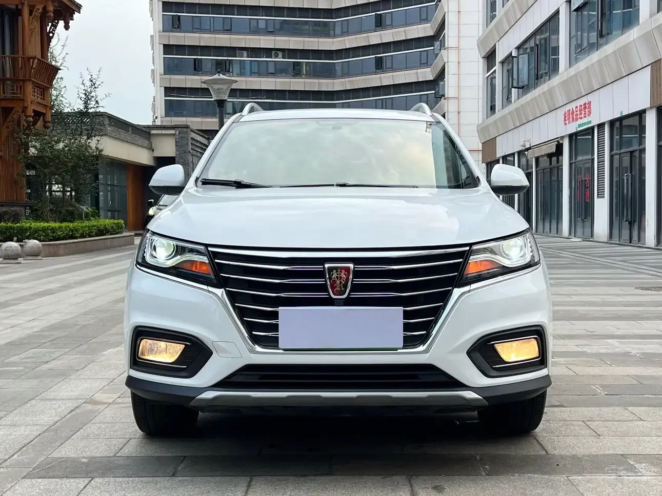 Roewe RX5