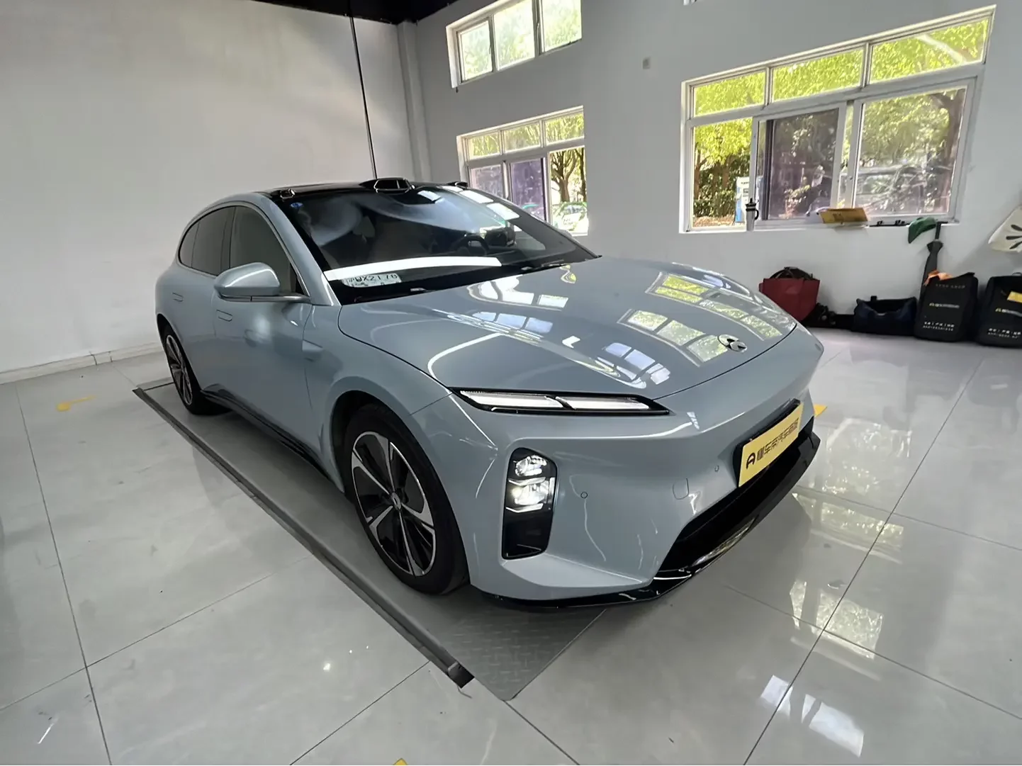 NIO ET5T