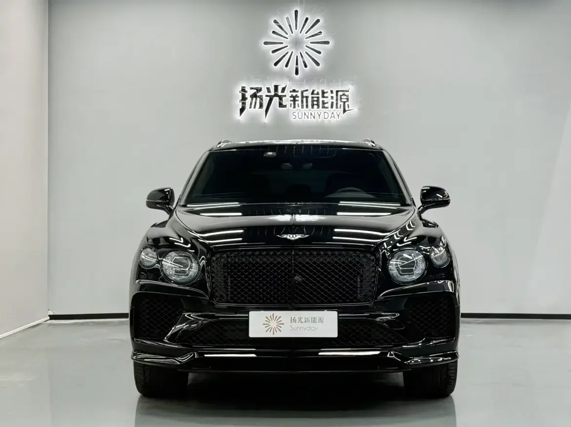 Bentley Bentayga  из Китая