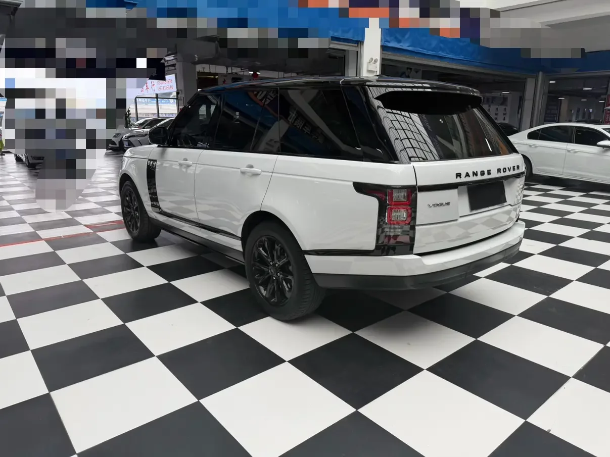 Land Rover range rover