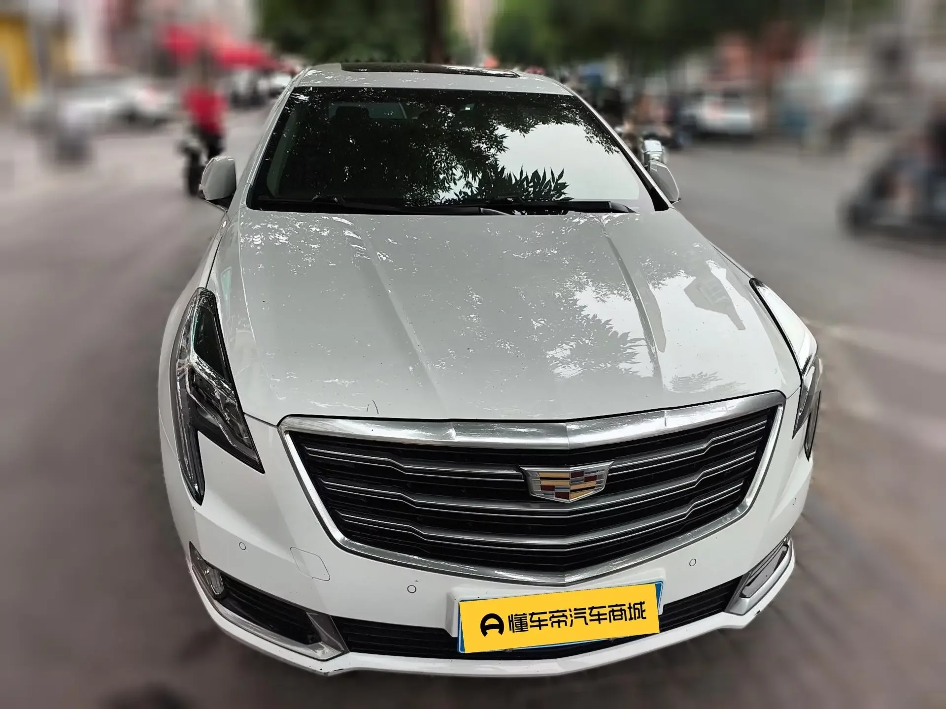 Cadillac XTS  из Китая