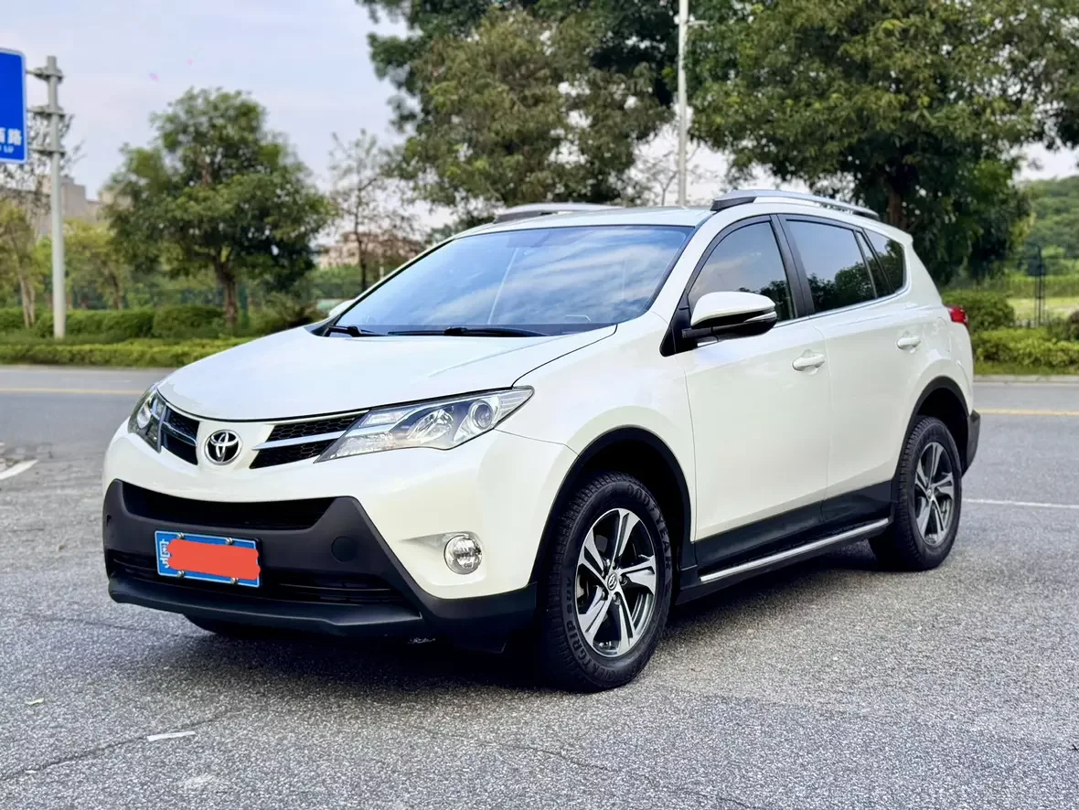 Toyota RAV4  из Китая