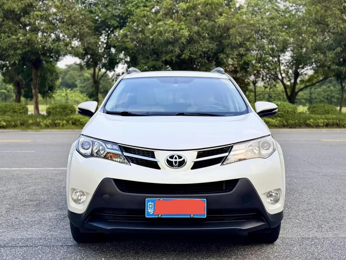 Toyota RAV4  из Китая