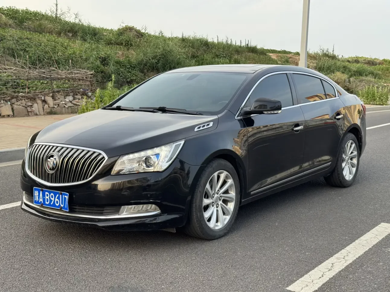 Buick LaCrosse  из Китая