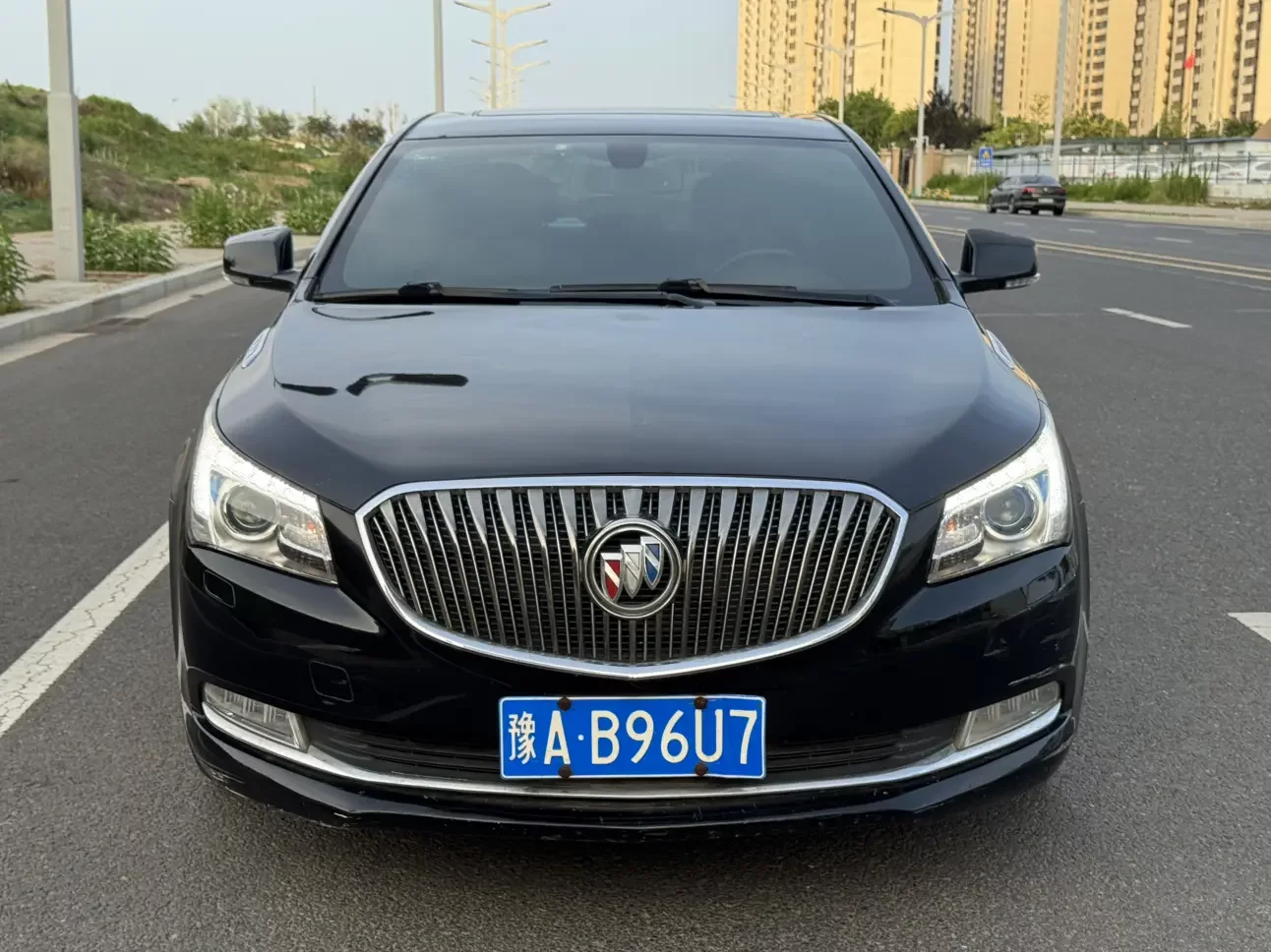 Buick LaCrosse  из Китая