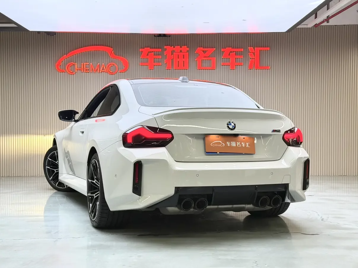 BMW M2