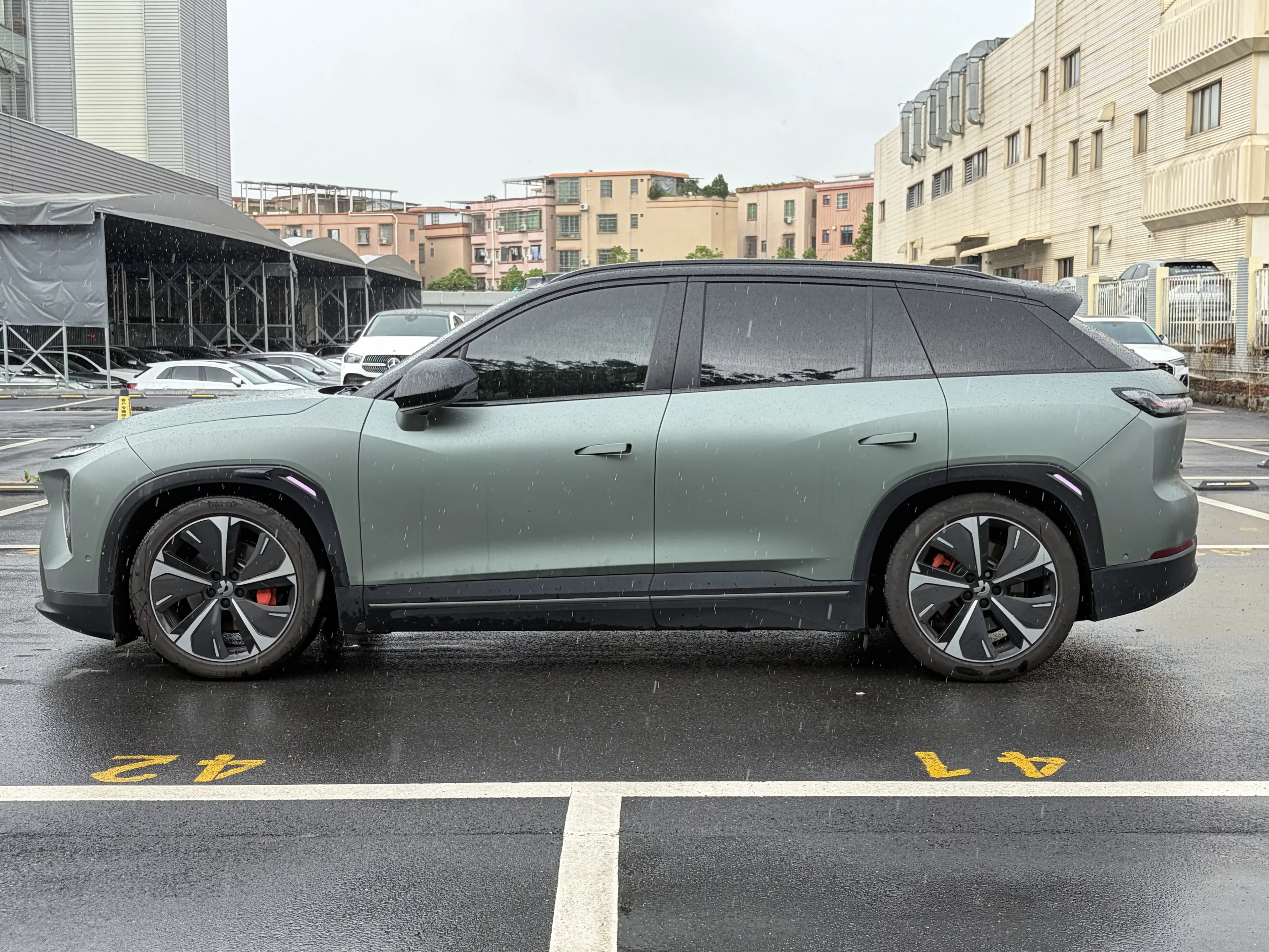 NIO ES7
