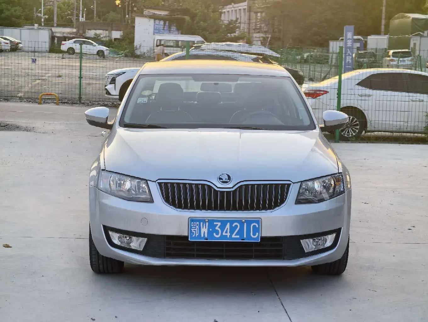 Skoda Octavia  из Китая