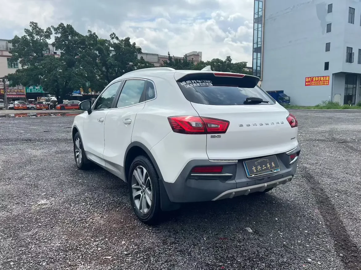 Borgward BX5