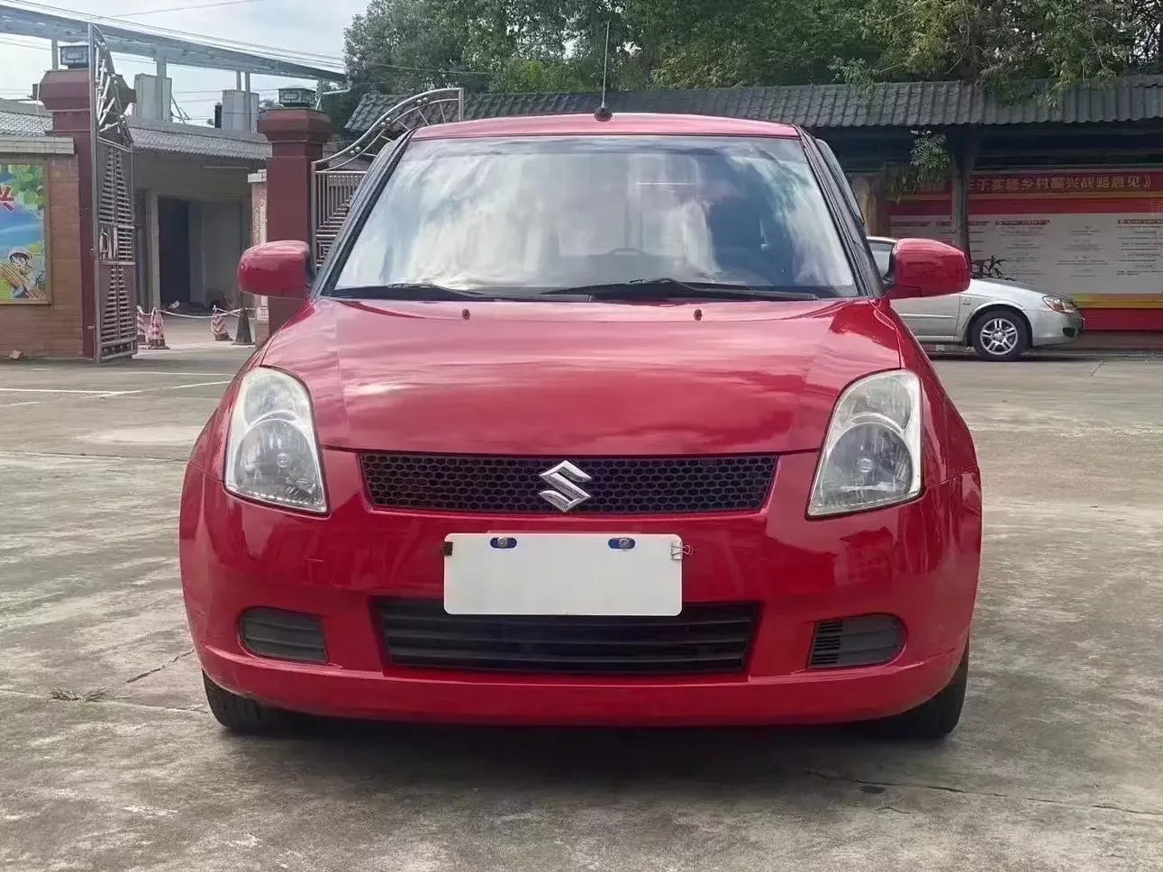 Suzuki Swift  из Китая