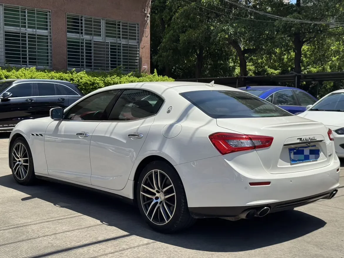 Maserati Ghibli