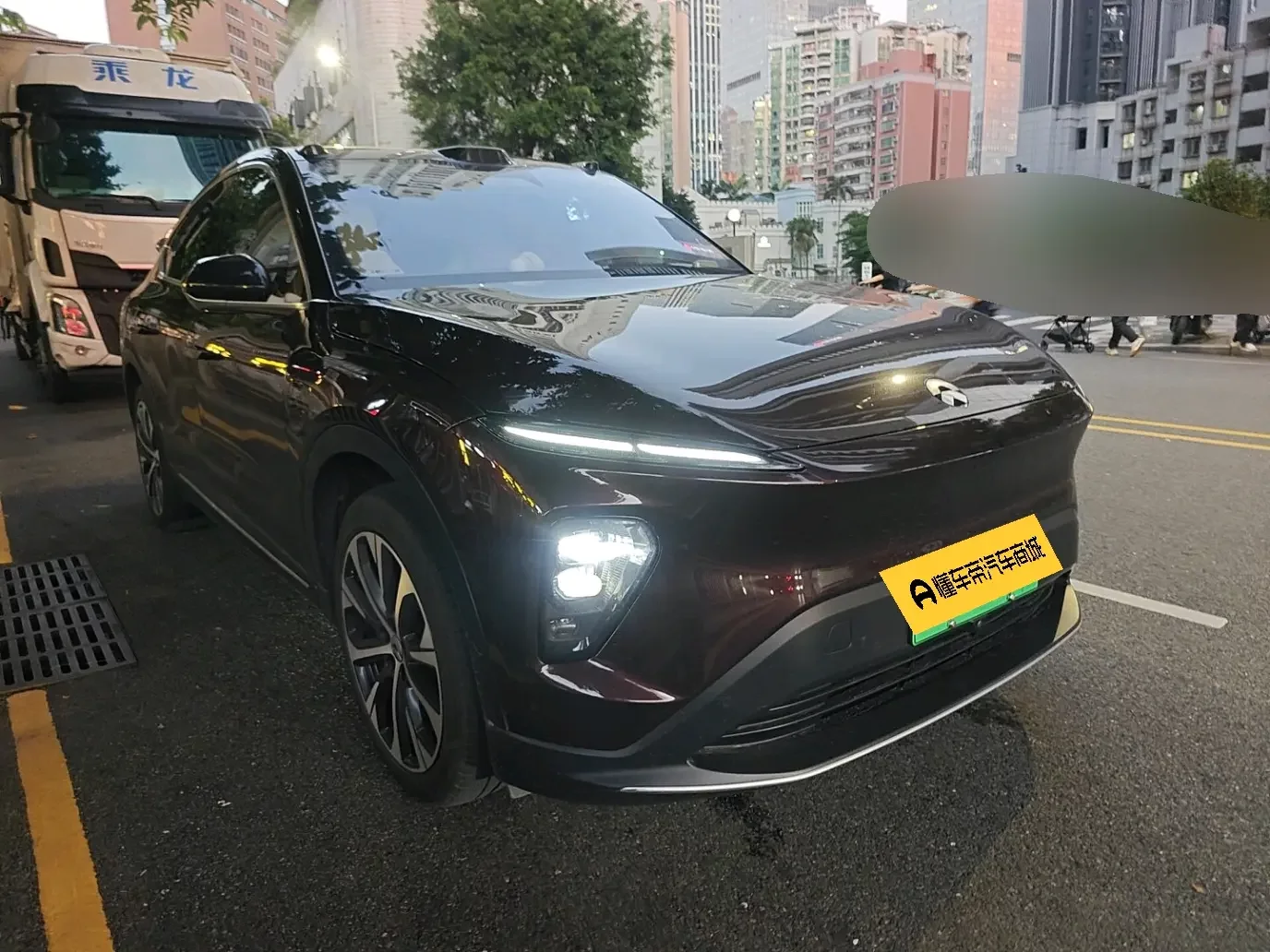 NIO EC7