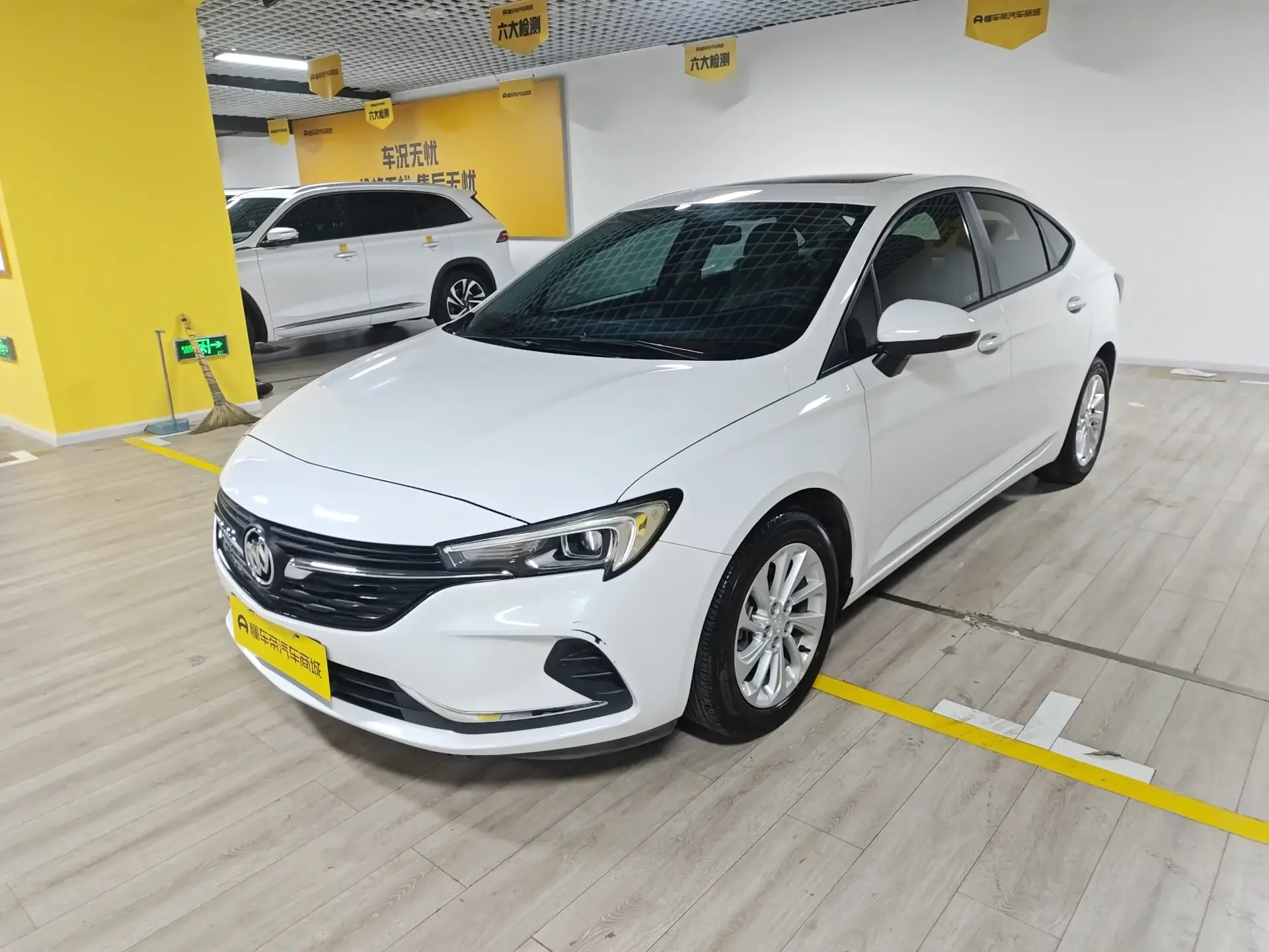 Buick Valeant  из Китая